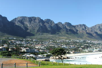 Private Day Tour: Diamond, Tanzanite, Gold and Jewel Tour from Cape Town