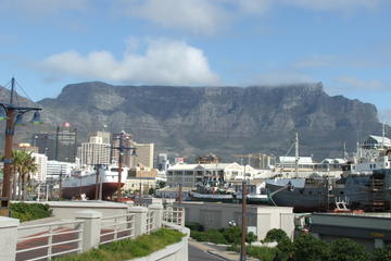 Private Tour: Cape Town Mother City and Table Mountain Day Tour