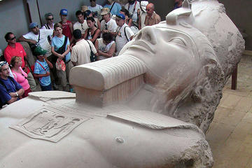 Great Pyramids, Saqqara and Memphis Private Day Tour