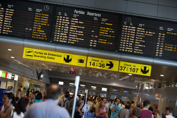 Albufeira Shared Departure Transfer to Faro