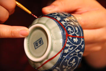 Kintsugi Experience in Tokyo