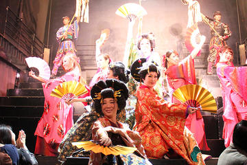 Oiran Show Including Dinner at Luxury Kaiseki Restaurant in Roppongi