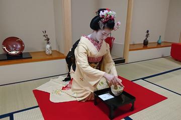 Tea Ceremony with Experienced Maiko in Kyoto
