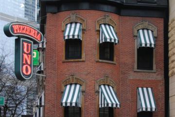UNO Pizzeria and Grill: Deep-Dish Cooking Class with Lunch in Braintree