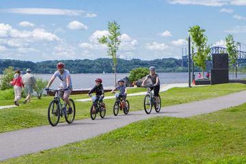 Quebec City Bike Tour Along Saint Lawrence River