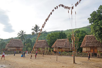 Full-Day Bho Hoong and CoTu Village