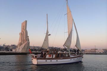 Private Lisbon Historical Boat Tour