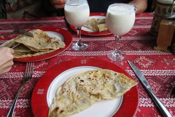 Taste of Azerbaijan: Ultimate Cuisine Tour with Snacks and Dinner