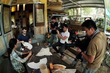 Half-Day Hue Bamboo Paper Artist Experience and Countryside Biking Tour
