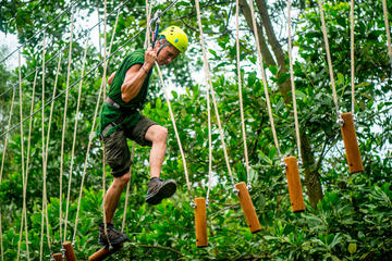 Private Hue Day Trip to Thanh Tan with Hot Springs and Zipline
