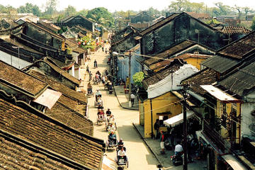 TIEN SA PORT TO HOI AN AND HUE TOUR