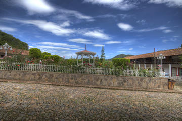 Private Tour: San Sebastian del Oeste Day Trip