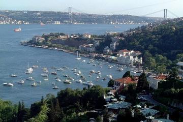 Bosphorus Cruise and Two Continents Tour in Istanbul