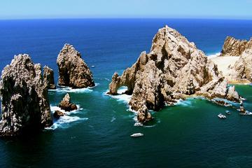 Private Tour to Visit the Famous Arch in Cabo San Lucas