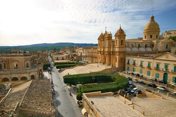 Baroque Noto small-group walking tour