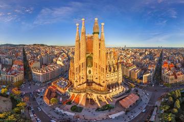 Sagrada Familia Facades Private Tour with Independent Interior Visit