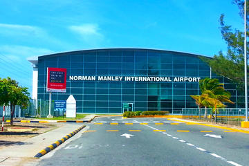 Private Arrival Transfer: Kingston International Airport  to Hotel