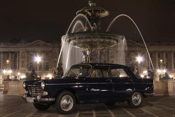 Paris Left Bank Tour by 1963 Peugeot 404