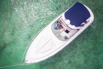 4-Hour Private Yacht Tour with Open Bar, Ceviche, and Snorkeling