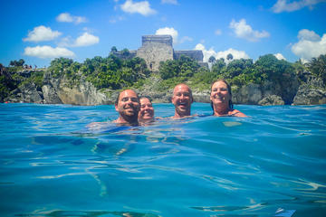 8-Hour Private Yacht tour to Tulum Sea