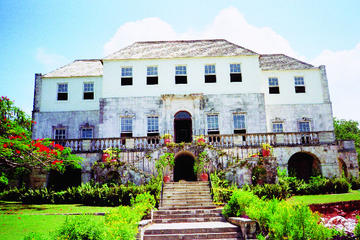 Falmouth Shore Excursion: Rose Hall Great House, Doctor's Cave Beach and Montego Bay City Tour