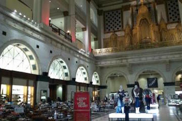 Macy's Center City History Tour in Philadelphia
