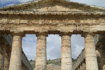 Private Transfer: Palermo to Segesta Archeo Park