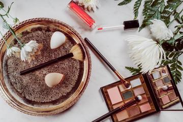 Beauty Masterclass in Paris: How to Make-Up as a French Women