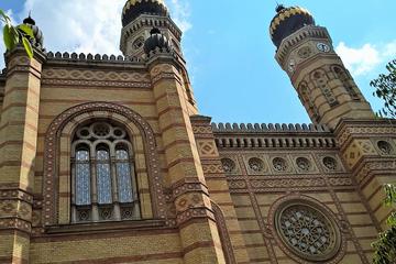 Budapest Jewish Quarter Walking Tour in small groups
