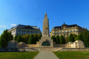 Communist Walking Tour in Budapest in small groups
