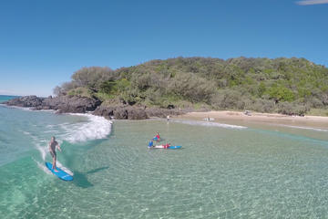 5-hour Double Island Point Surf lesson and 4WD Excursion from Noosa