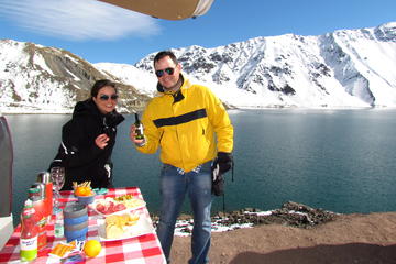 2-Day Private Tour Exploring Santiago and Andes Mountains