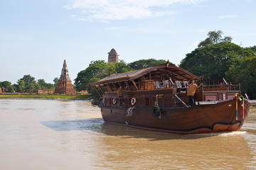 Overnight Mekhala River Cruise from Bangkok to Ayutthaya