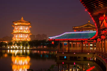 3-Hour Xi'an Evening Tour of Tang Paradise