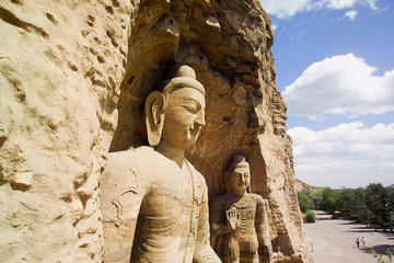Yungang Grottoes and Hanging Monastery Private Tour From Datong