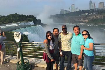 2-Day Niagara Falls Day Trip from New York City by Train and Air