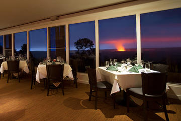 Explore the Night Volcano - Small Group Tour with Exclusive Dinner at The Volcano House - The Rim Restaurant