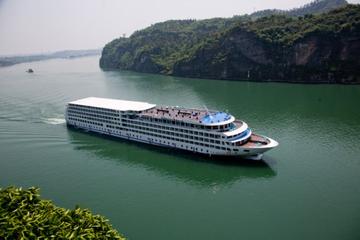 3-Night President 7 Yangtze River River Cruise Tour From Chongqing to Yichang