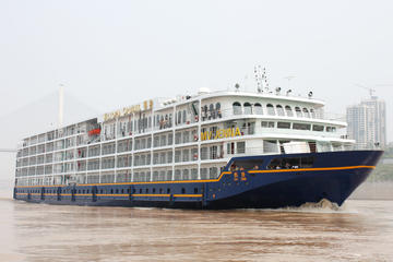 4-Night Victoria Jenna Yangtze River Cruise Tour From Yichang