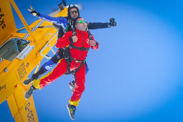 Skydiving next to Albufeira