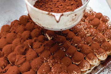 Tuscan Sweets and Dessert cooking class and Wine Dinner in Tuscany