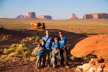 3-Hour Mystery Valley Guided Tour