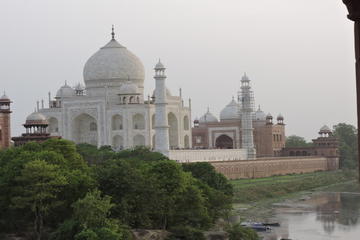 Two Days Delhi Agra Private Tour from Hyderabad