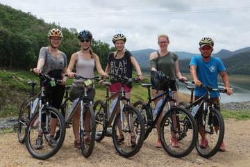 4-Day Northern Thailand Mountain-Biking Adventure from Chiang Mai
