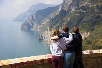 Limoncello Tasting and Scenic Cruise: Amalfi Coast Day Trip from Rome