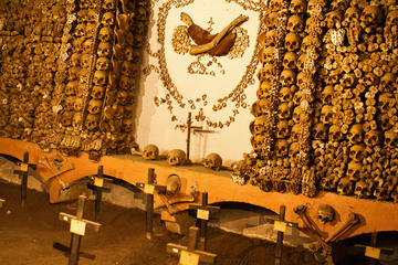 Small-Group Tour Crypts the Bone Chapel and Catacombs