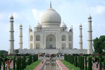 Charismatic Tour from Agra to Jaipur