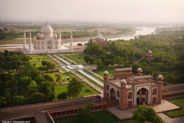Day Tour Of Taj Mahal And Fatehpur Sikri  From Jaipur