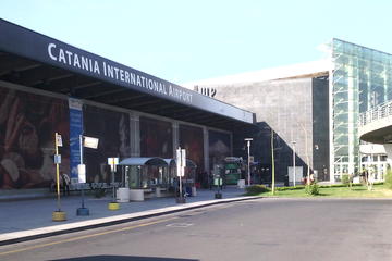Transfer From Catania Airport to Taormina and surrounding Villages