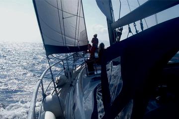 Luxury Sailing Cruise In Athens Riviera With Lunch - Small Group